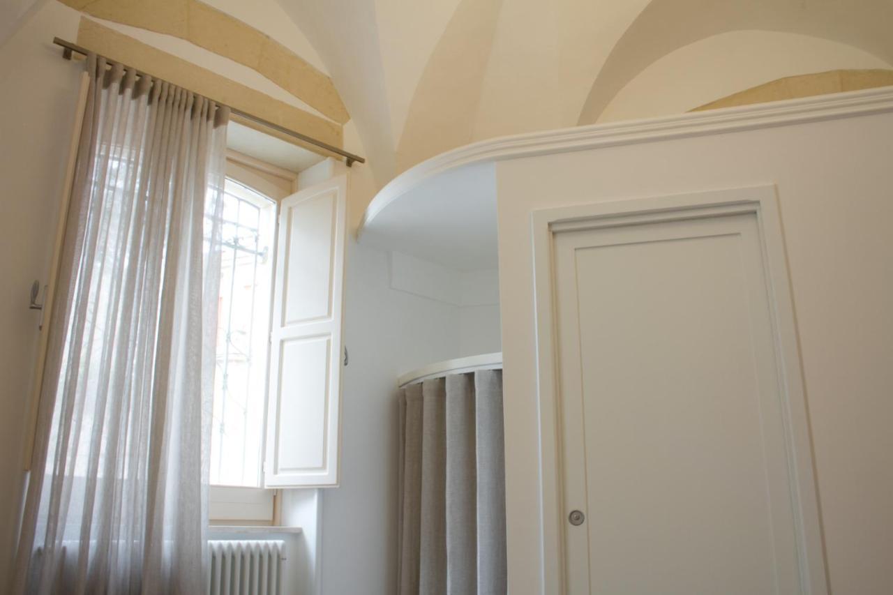 Chambre Double Deluxe (2 Adultes + 1 Enfant)