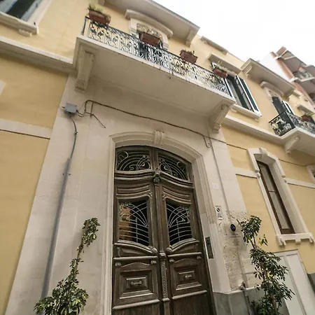 4 Balconi Liberty Apartments-2